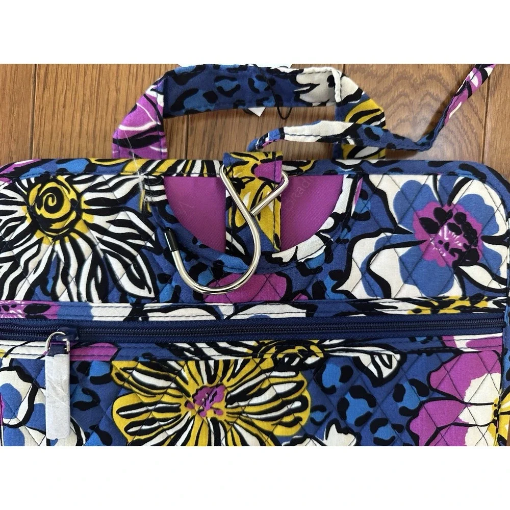 VERA BRADLEY‎ Hanging Organizer Cosmetic Case - African Violet NWT